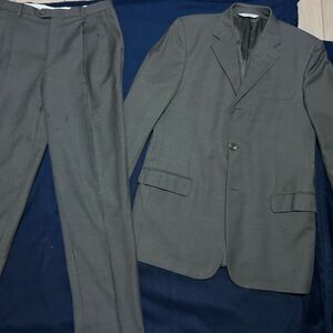 Super 100s Wool Gray Pronto Uomo tailored 2 piece suit